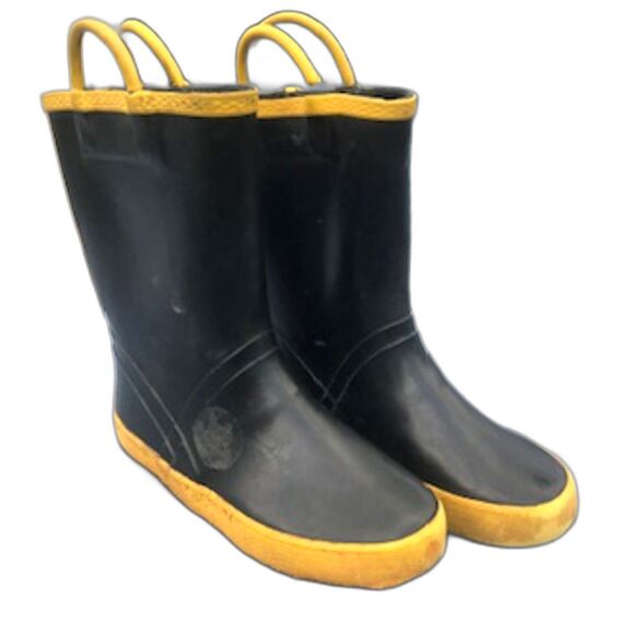 Rain Boots . Size: 11Y Kids . Waterproof Rubber w/ Pull Handles . Shark . USED - Picture 2 of 5